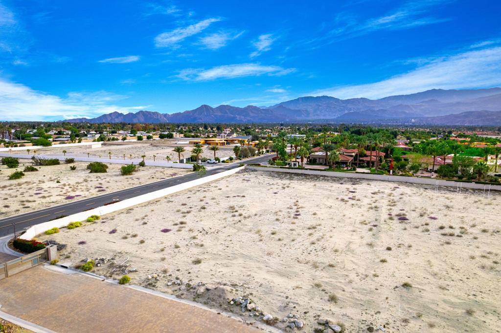 1 Mountain Vista Court