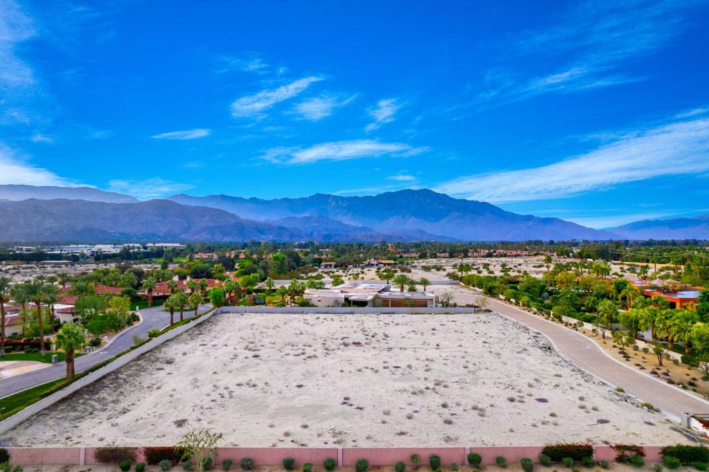 1 Mountain Vista Court