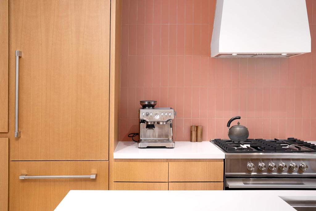 1022 E Mesquite Avenue