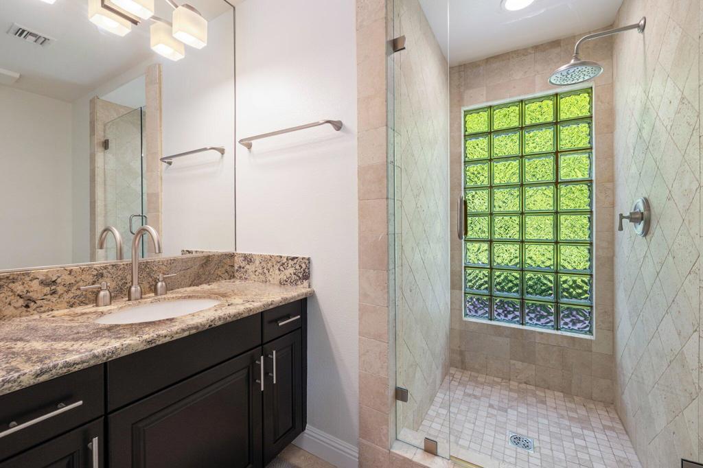 76396 Shoshone Drive