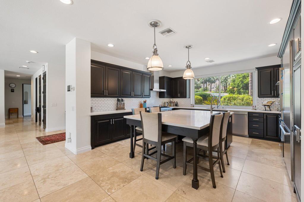 76396 Shoshone Drive