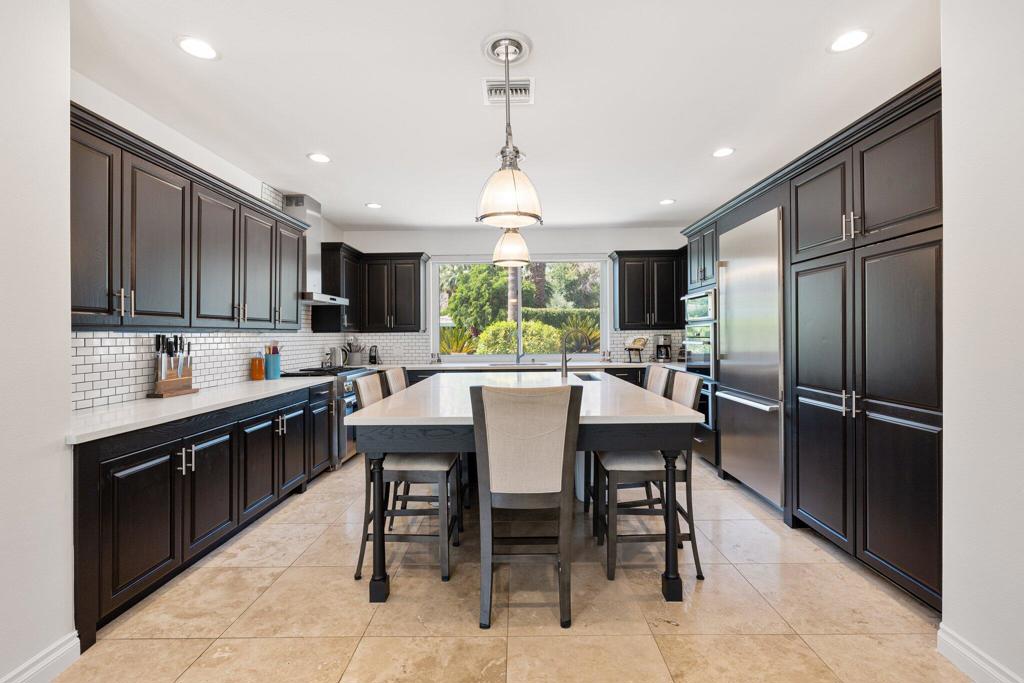 76396 Shoshone Drive