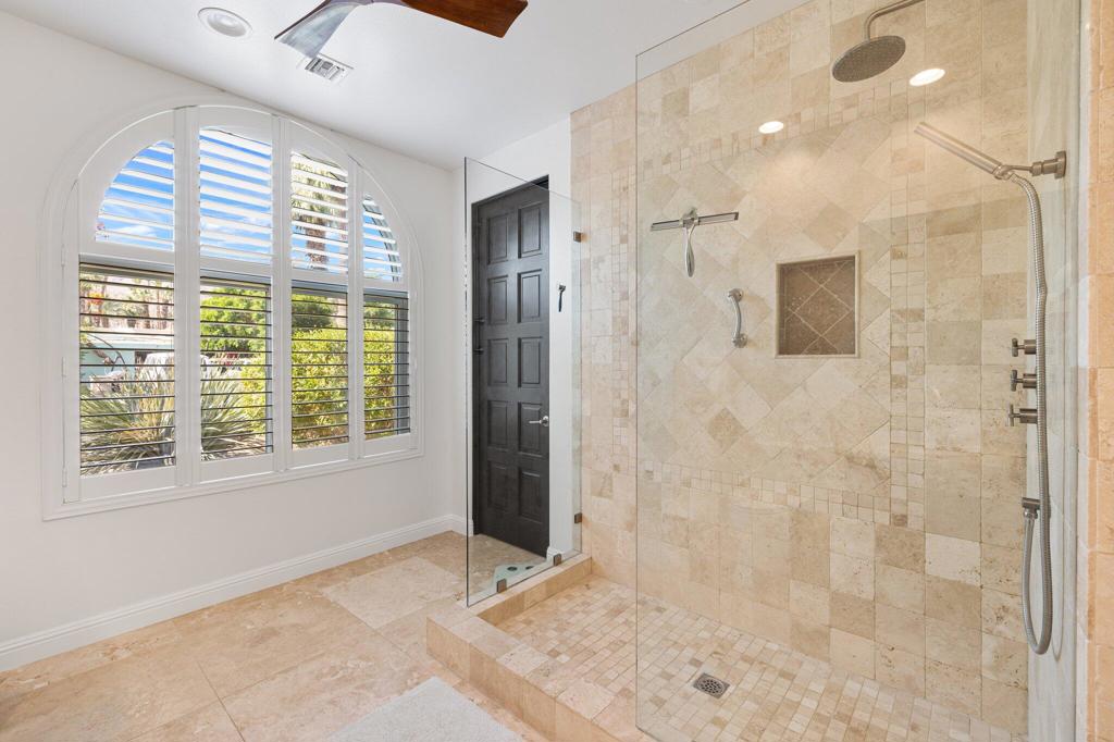 76396 Shoshone Drive