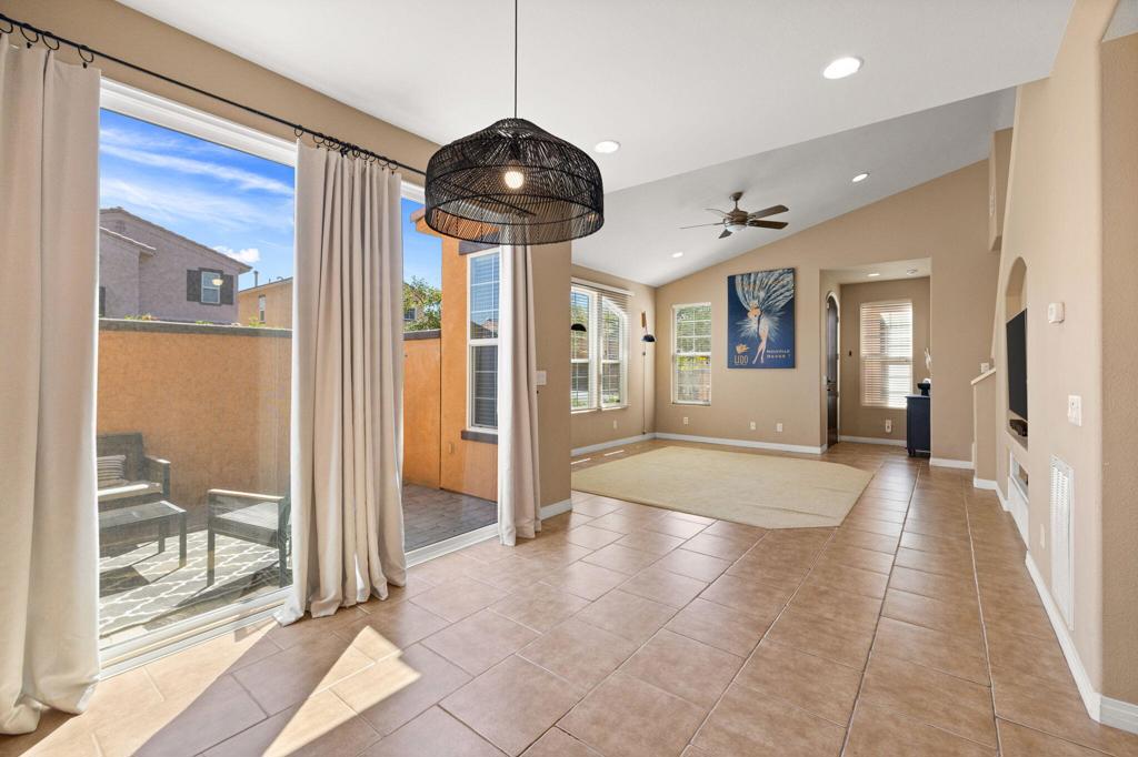 52161 Rosewood Lane