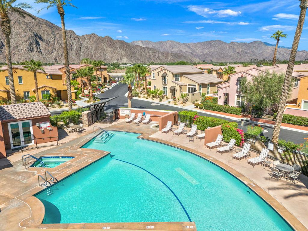 52161 Rosewood Lane