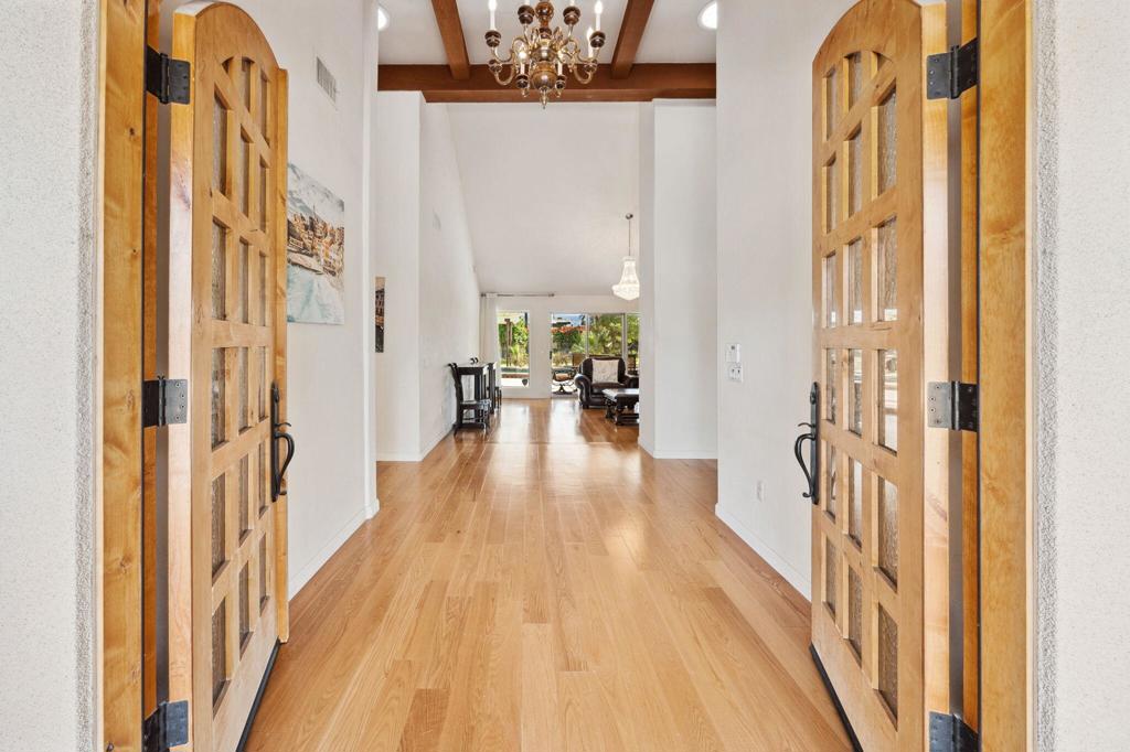 72400 Tanglewood Lane