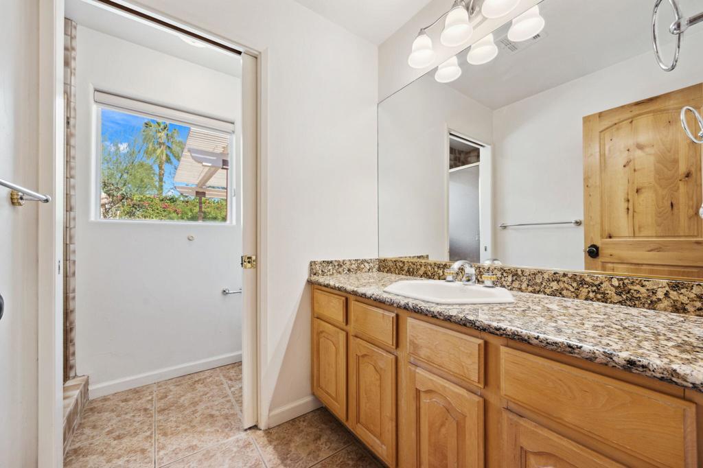 72400 Tanglewood Lane