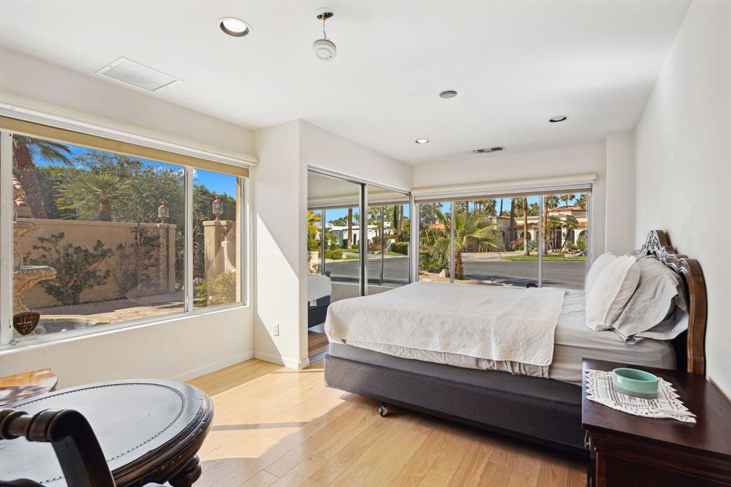 72400 Tanglewood Lane