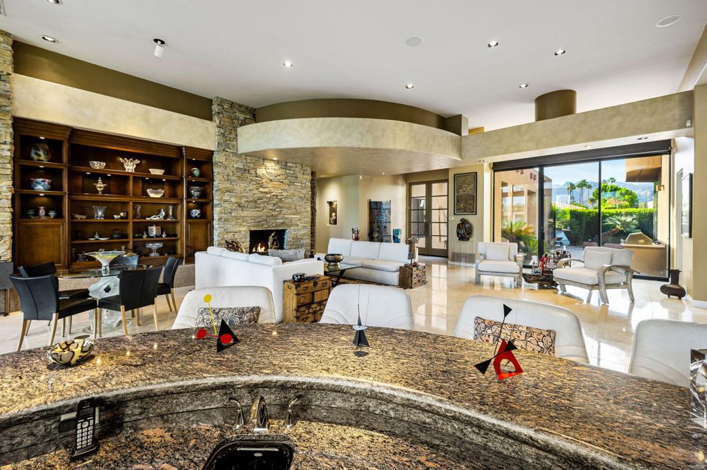 152 Waterford Circle