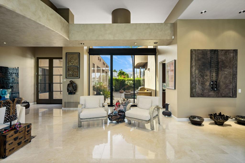 152 Waterford Circle
