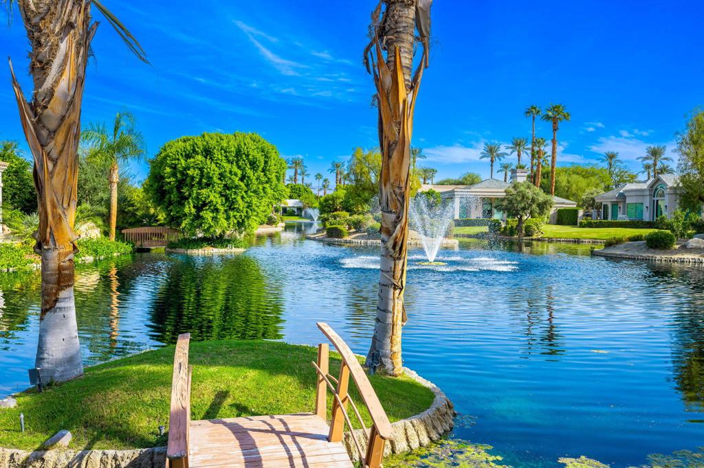 152 Waterford Circle