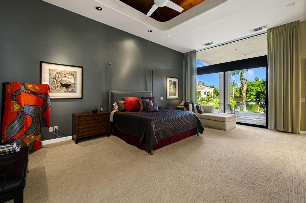 152 Waterford Circle