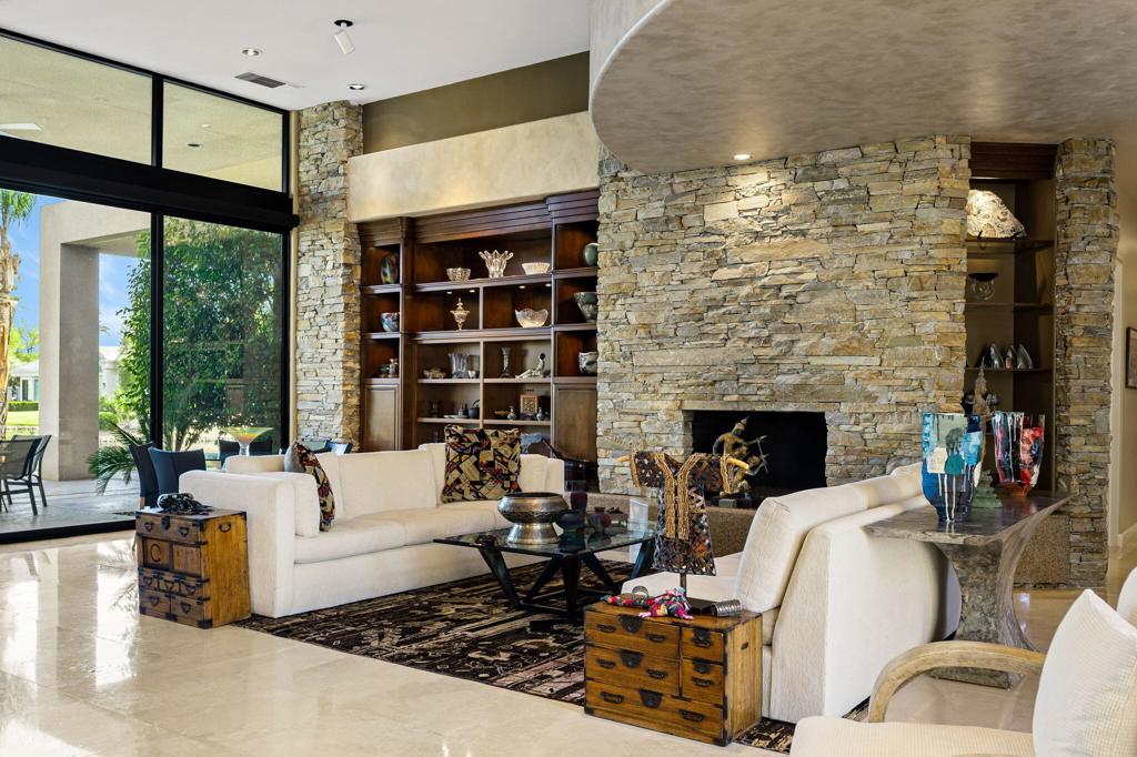 152 Waterford Circle