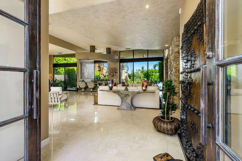 152 Waterford Circle