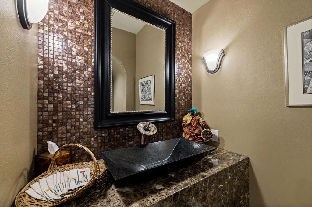 152 Waterford Circle