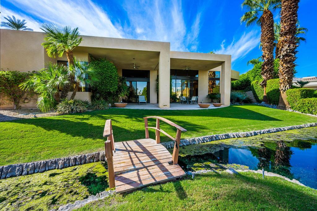 152 Waterford Circle