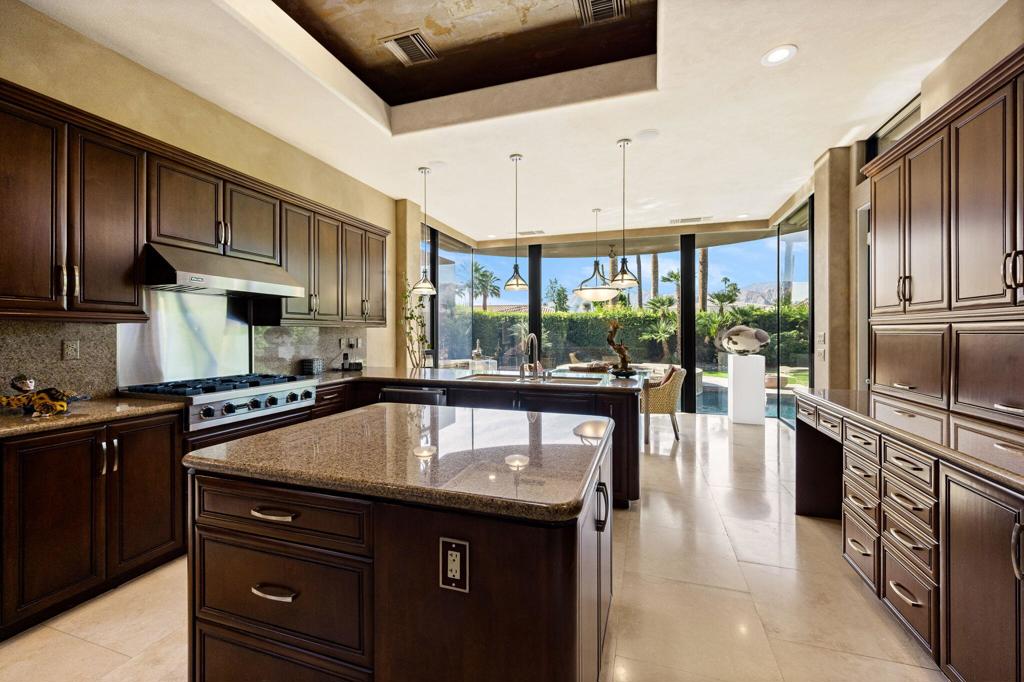 152 Waterford Circle