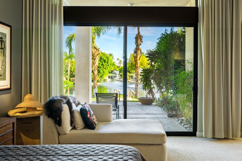 152 Waterford Circle