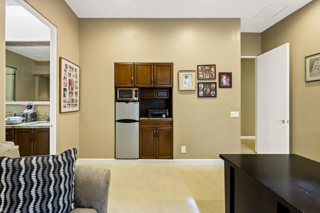 152 Waterford Circle