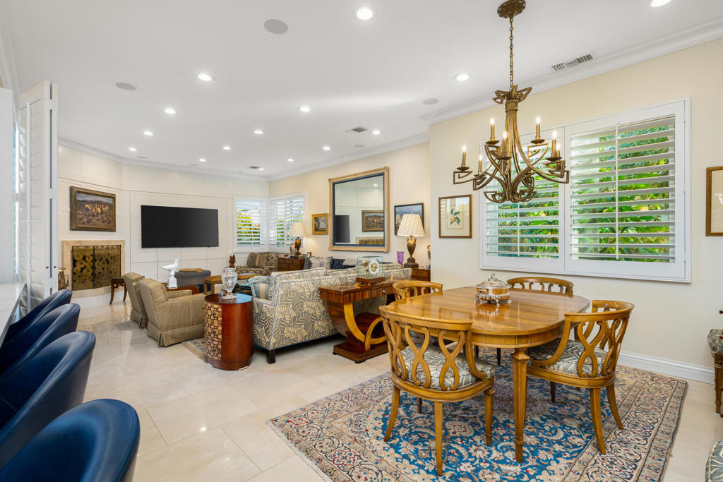 18 Normandy Way