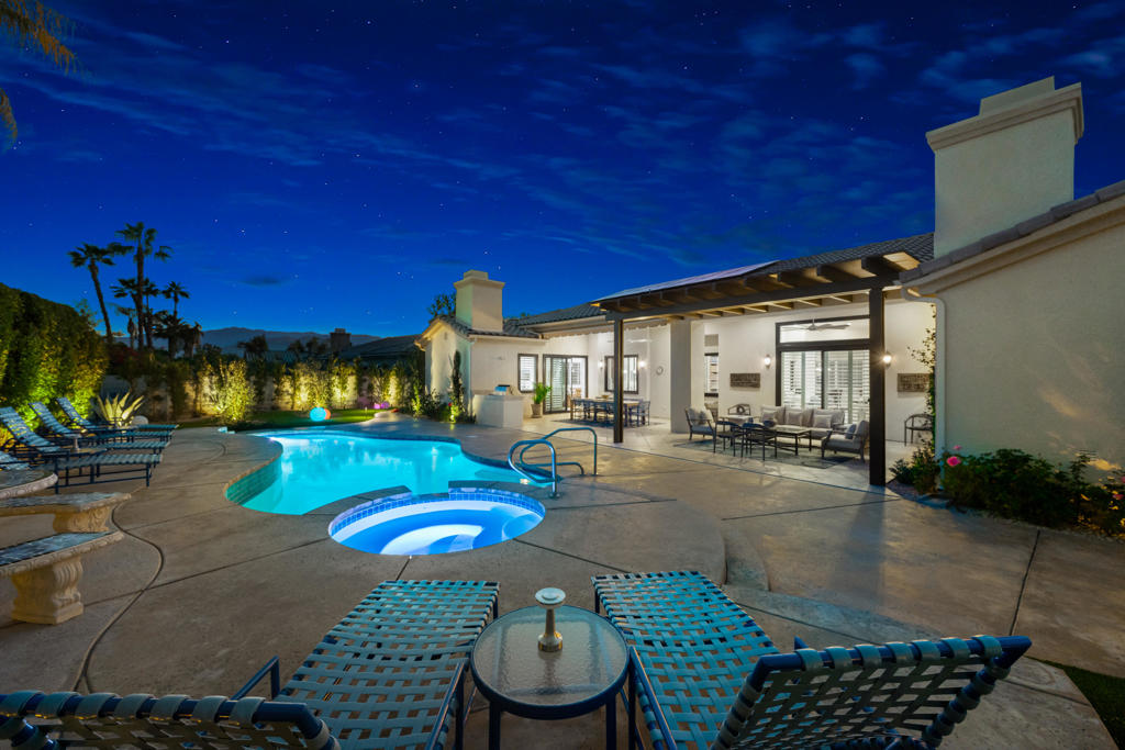 18 Normandy Way