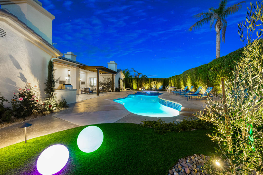 18 Normandy Way