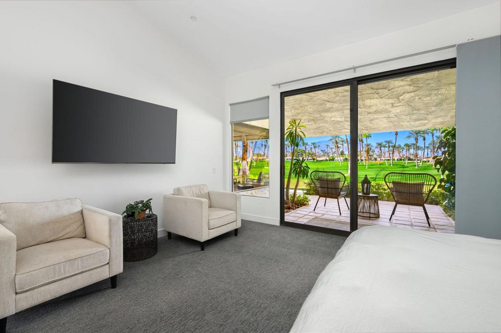 44841 Desert Horizons Drive