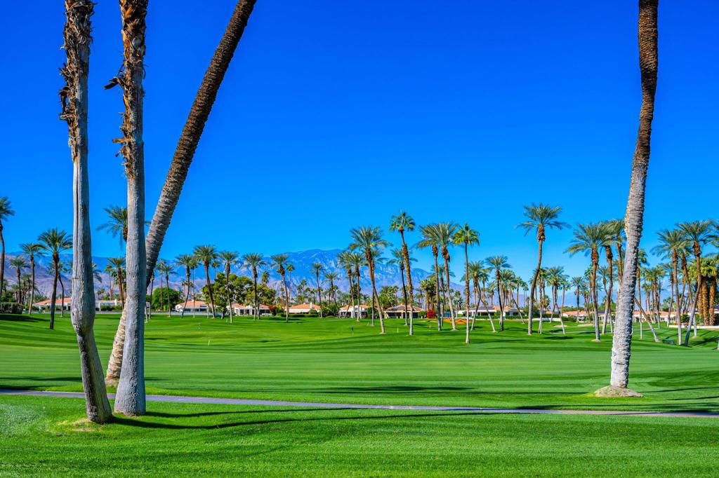 44841 Desert Horizons Drive