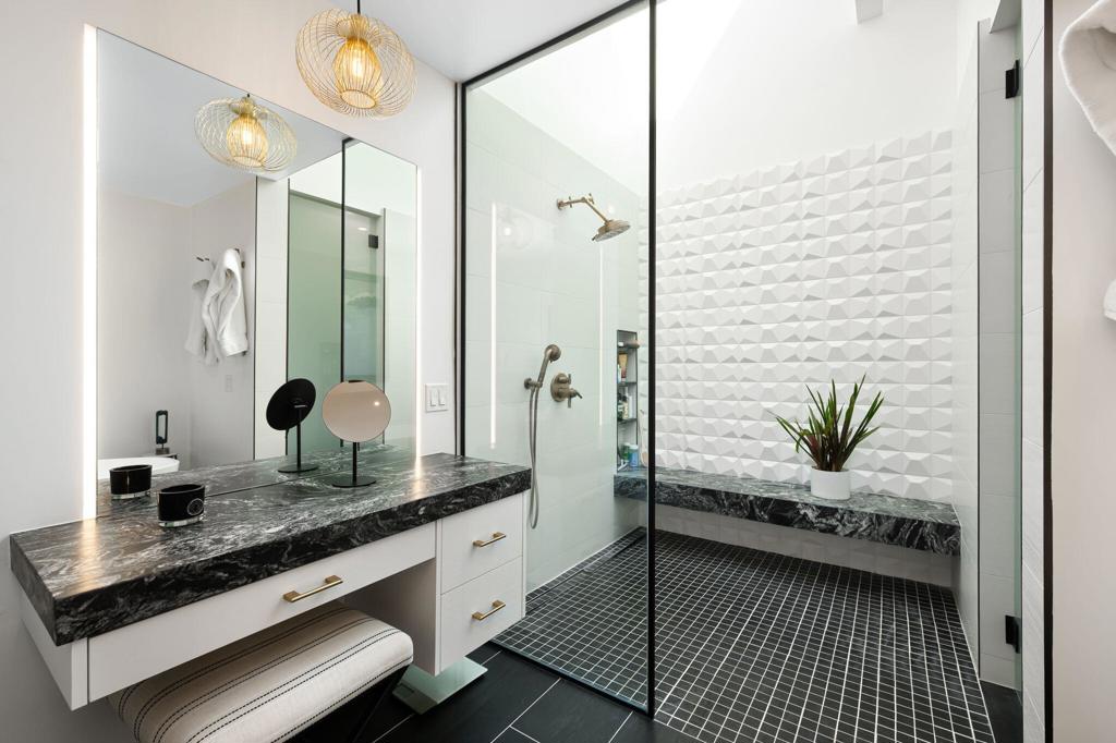 44841 Desert Horizons Drive