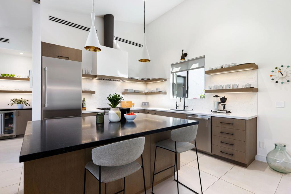 44841 Desert Horizons Drive