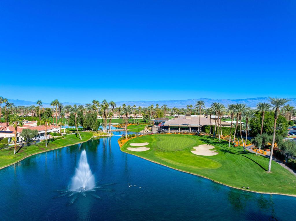 44841 Desert Horizons Drive