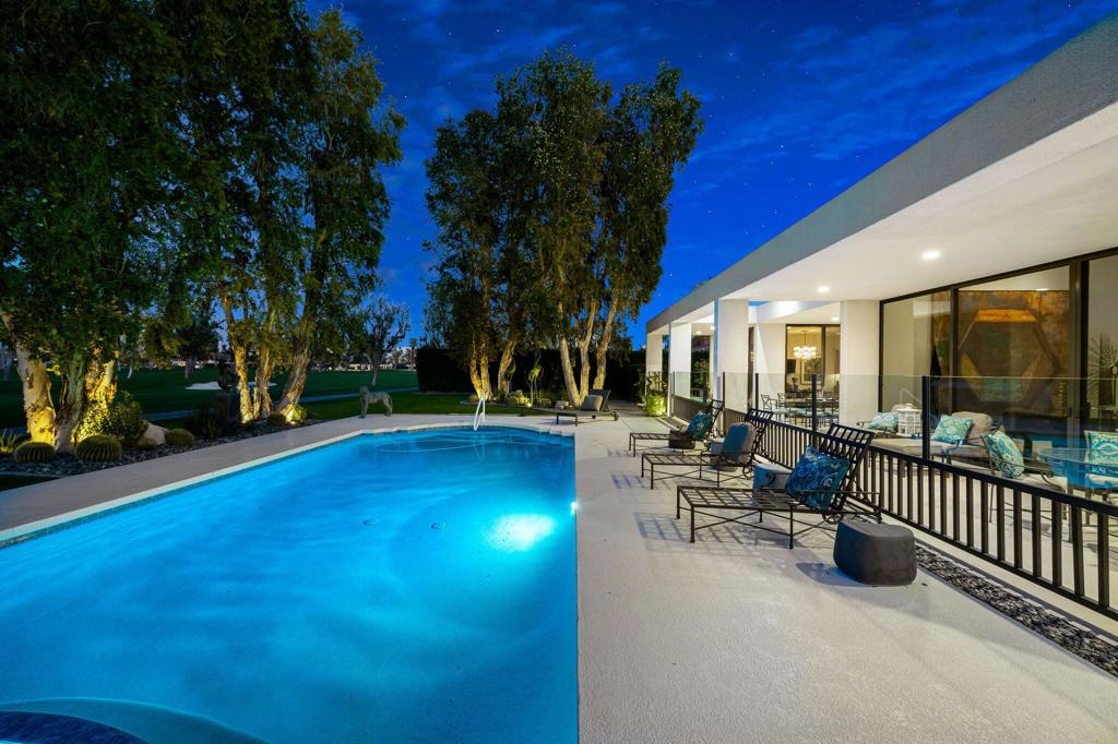 71120 N Thunderbird Terrace