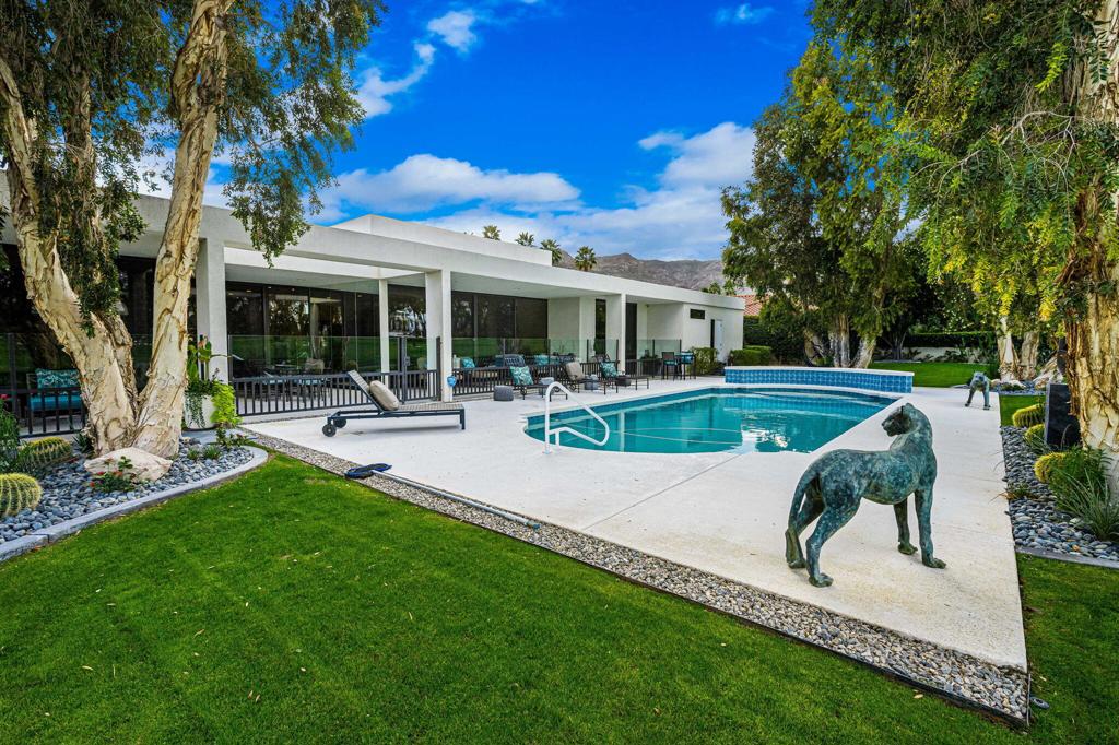 71120 N Thunderbird Terrace