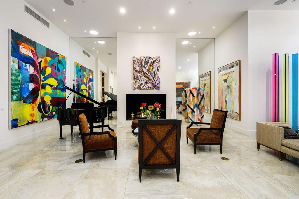 71120 N Thunderbird Terrace