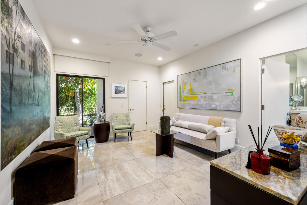 71120 N Thunderbird Terrace