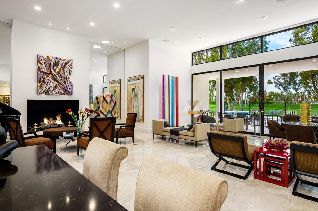 71120 N Thunderbird Terrace