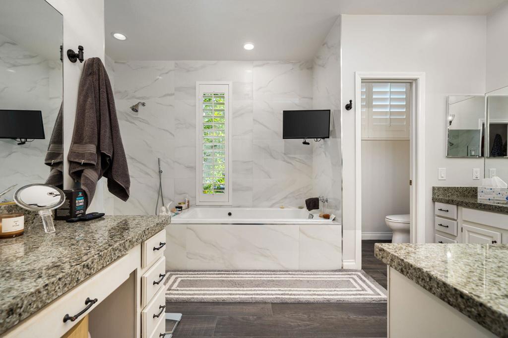 78545 Starlight Lane