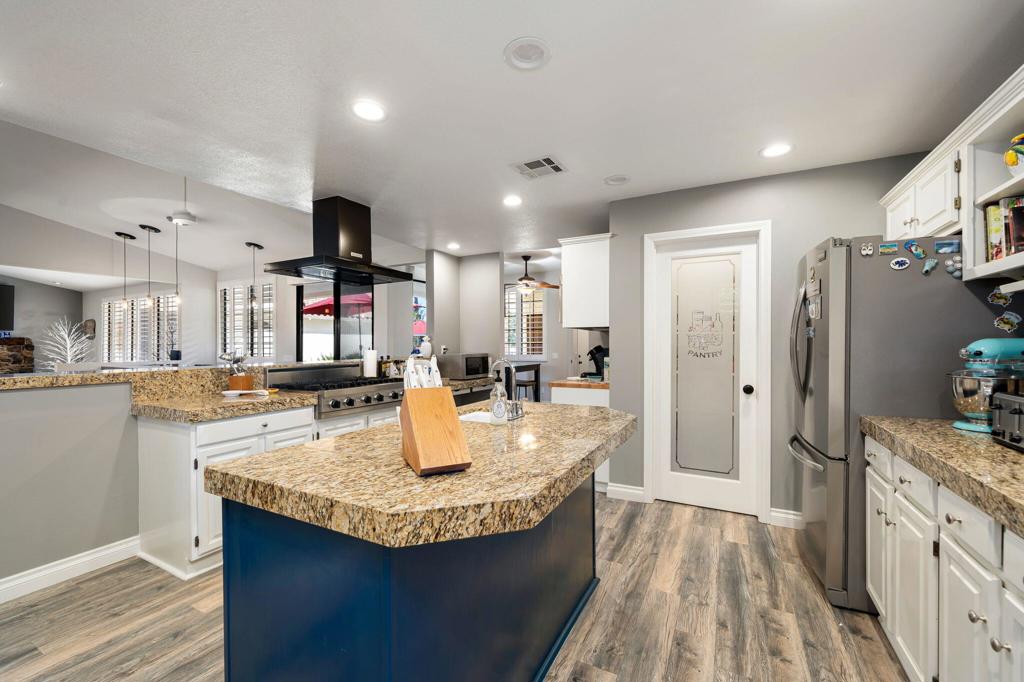 78545 Starlight Lane