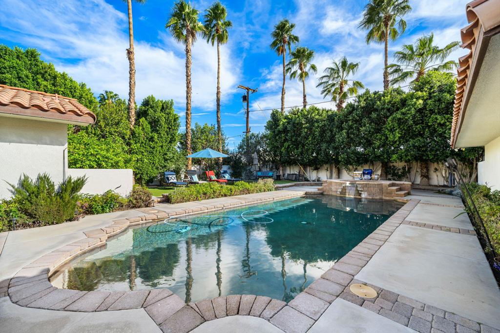 78545 Starlight Lane