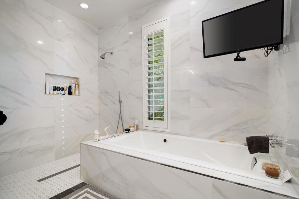 78545 Starlight Lane