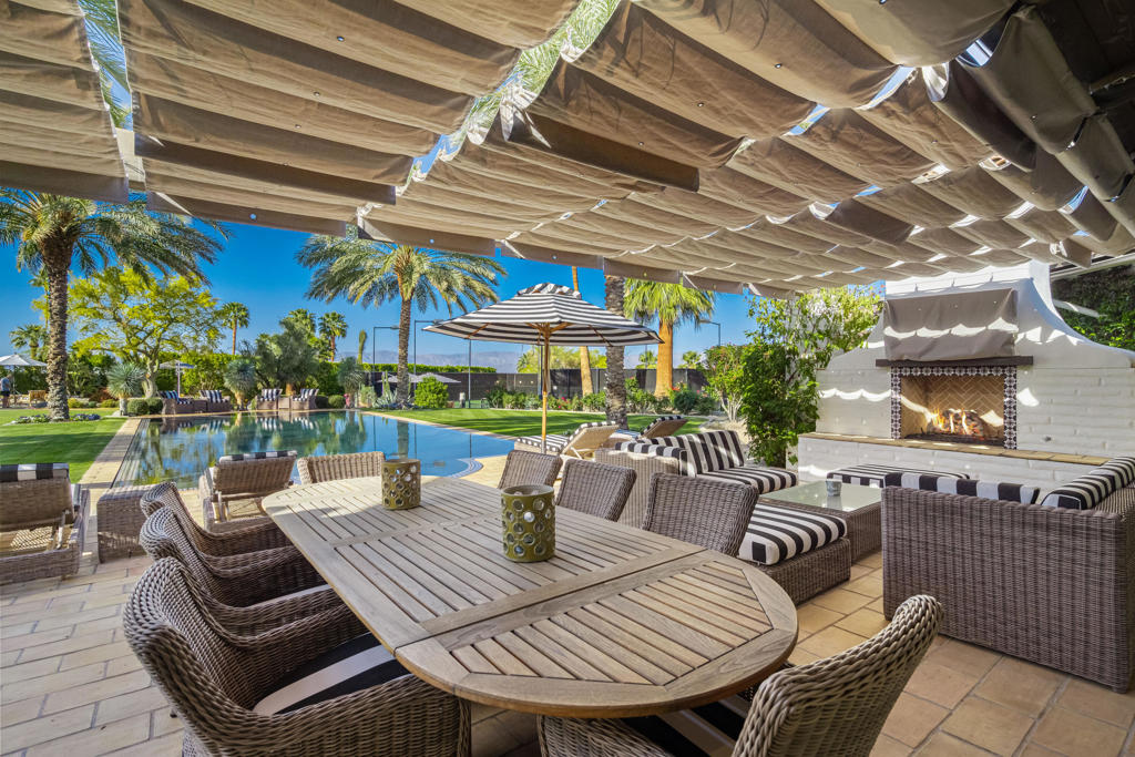 49400 Della Robbia Lane