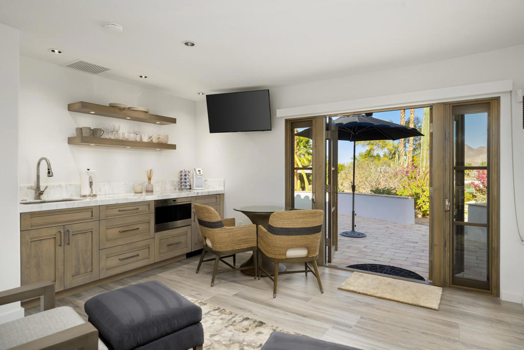 49400 Della Robbia Lane