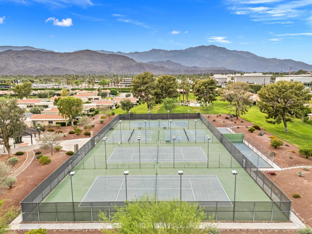 72419 Rodeo Way