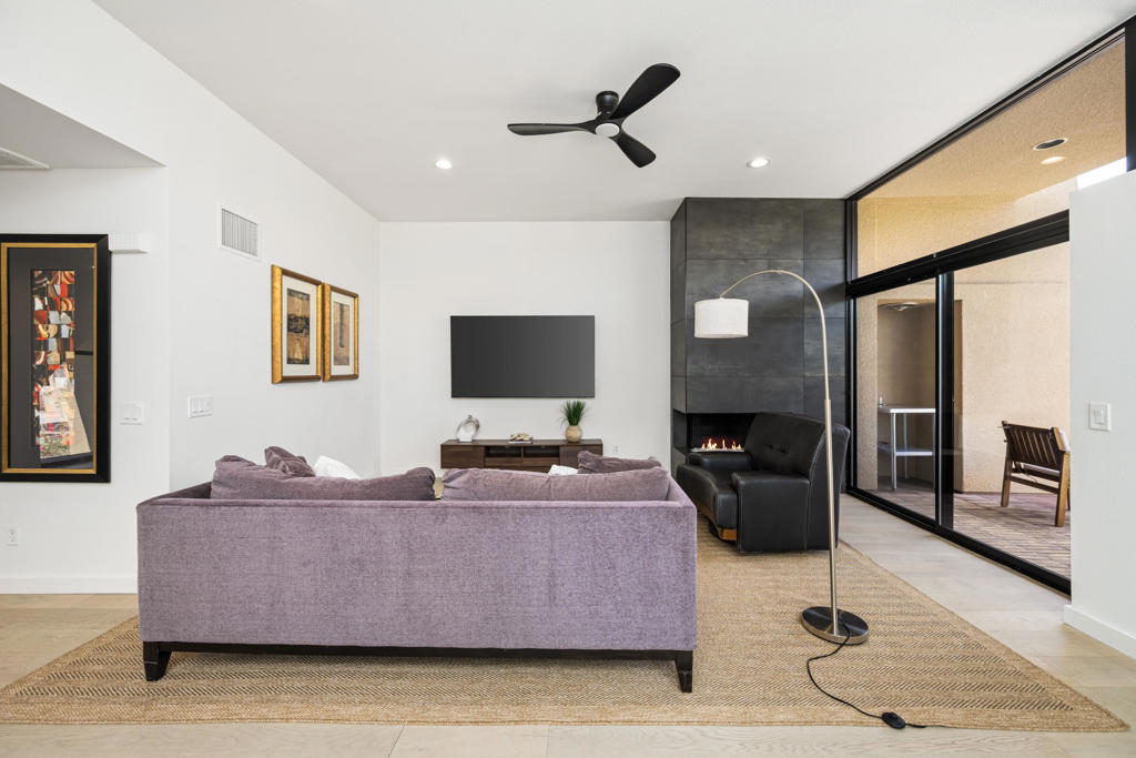 100 E Stevens Road 513
