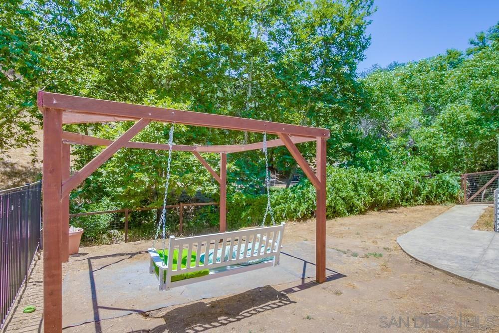210 Frances Dr