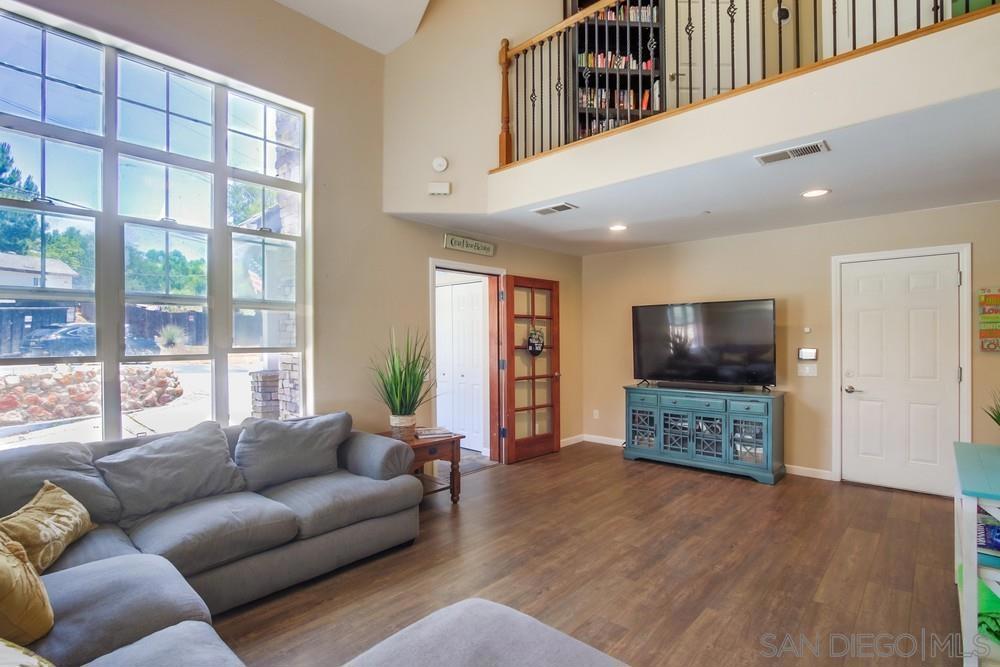 210 Frances Dr