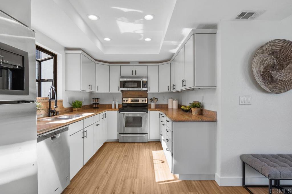 2324 La Costa Avenue C