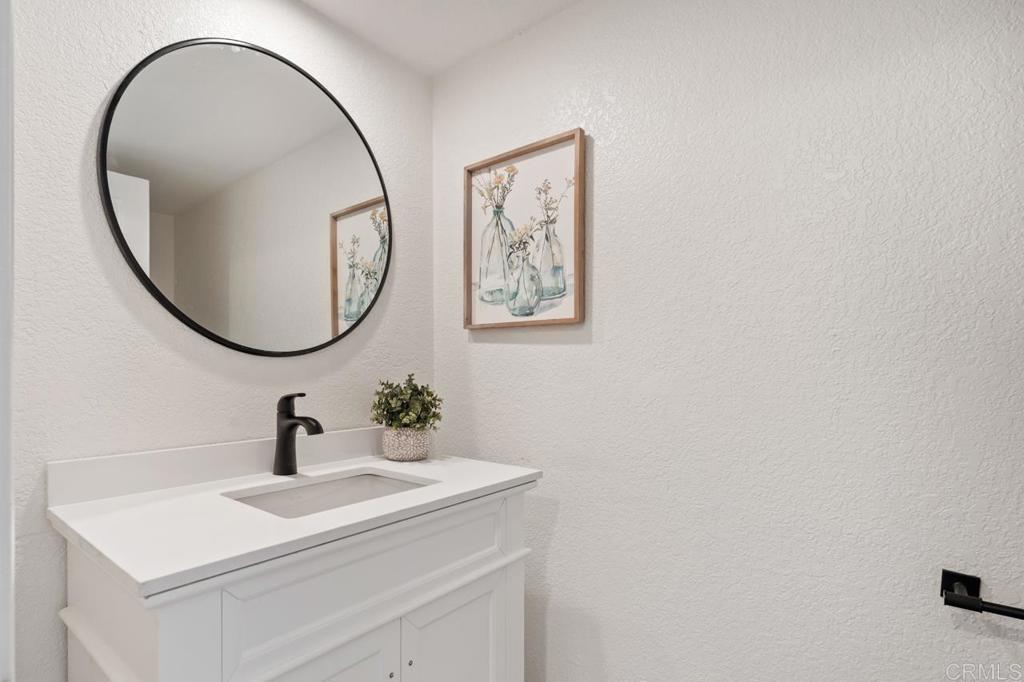 2324 La Costa Avenue C