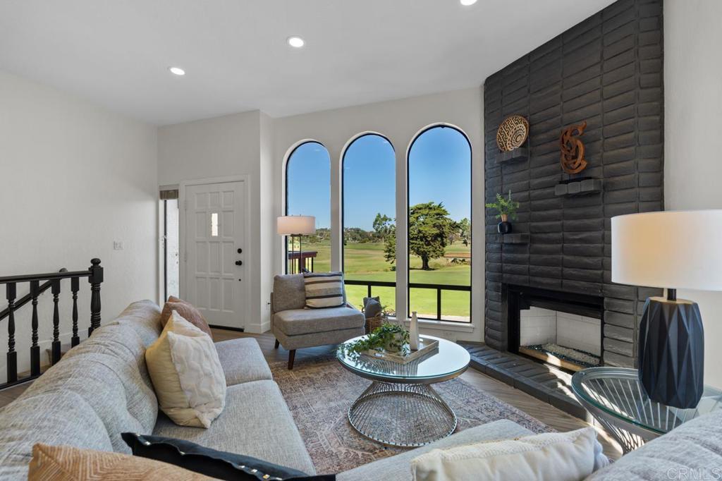 2324 La Costa Avenue C