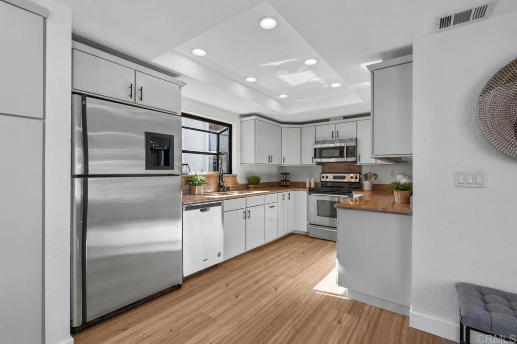 2324 La Costa Avenue C